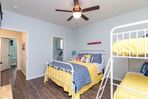 Peach Paradise Pr107 Townhouse