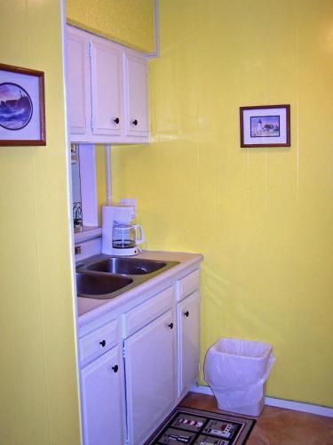 Apartamento Mustang Bungalow 4mi Condo