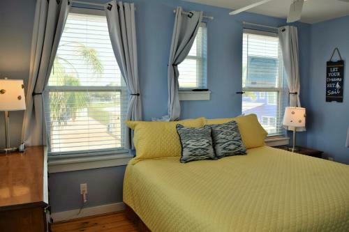17 Royal Palms - Three Bedroom Home