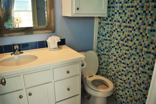 17 Royal Palms - Three Bedroom Home