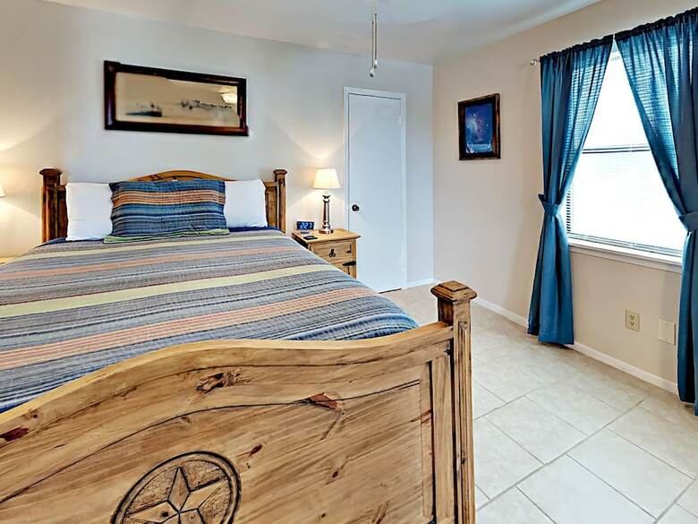 Lowki Upper - One Bedroom Bungalow