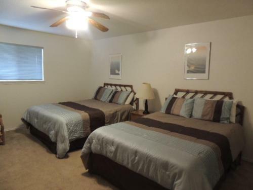 Sherman House - Two Bedroom Home