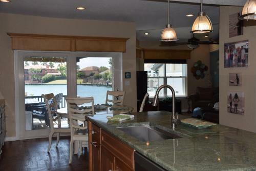 Apartamento Selleck Condo - Four Bedroom Condo