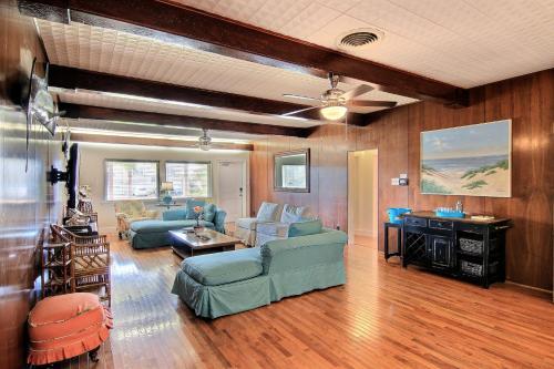 Sunnyhill Home