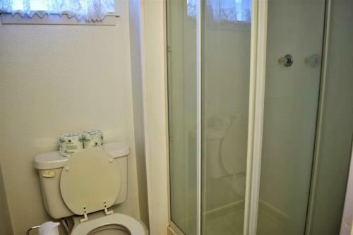 Beach House - Two Bedroom Home