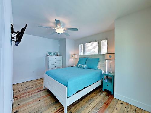 The Commons 801 - Three Bedroom Townhome