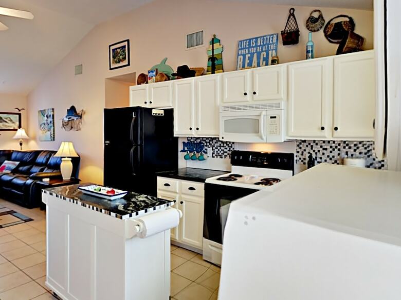Southern Comfort - Two Bedroom Duplex
