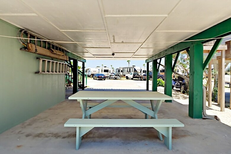 Southern Comfort - Two Bedroom Duplex