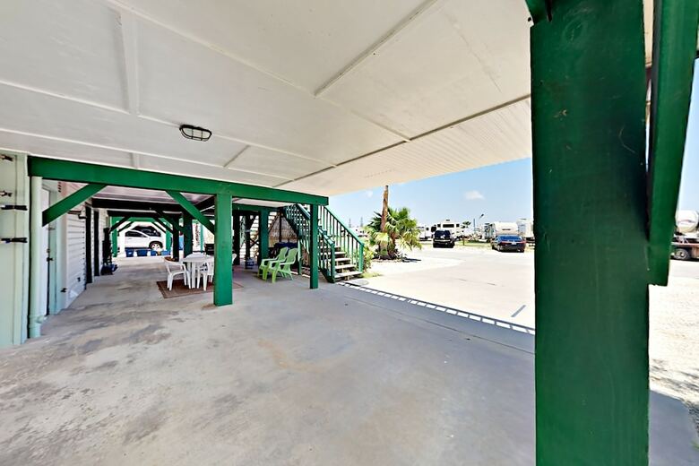 Southern Comfort - Two Bedroom Duplex