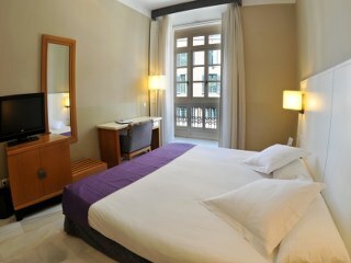Atarazanas Malaga Boutique Hotel