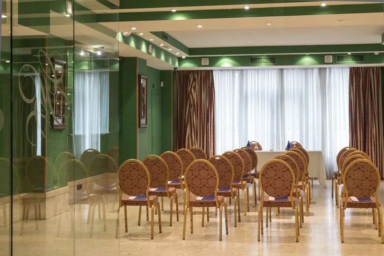 Hotel Fern�n Gonz�lez