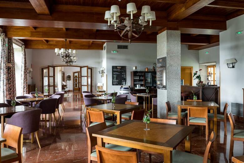 Hotel Parador De Tui