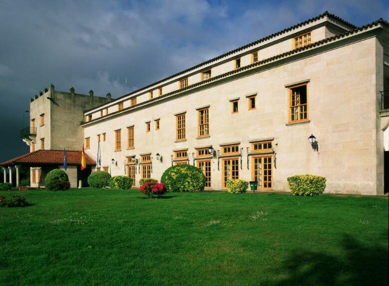 Hotel Parador De Tui