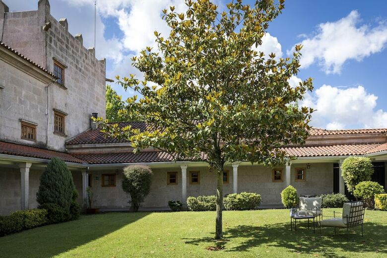 Hotel Parador De Tui