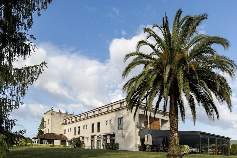 Hotel Parador De Tui