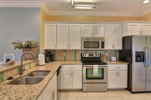 Apartamento Sea Breeze Condo