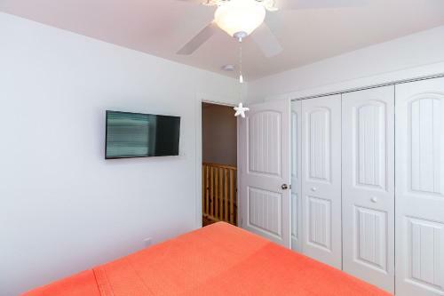 Dancing Dolphins 803 - Three Bedroom Townhome