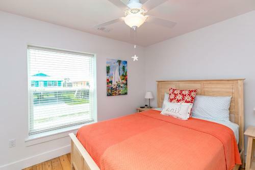 Dancing Dolphins 803 - Three Bedroom Townhome