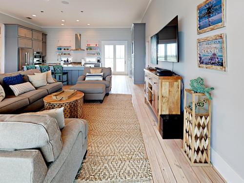 Bay Bay Blue Home