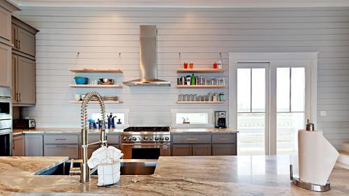 Bay Bay Blue Home