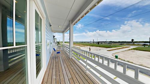 Bay Bay Blue Home