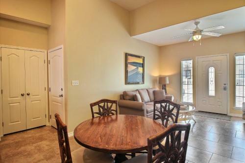 Island Time 102 Townhouse