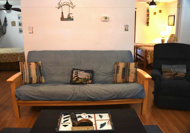 Deckhouse - Two Bedroom Home