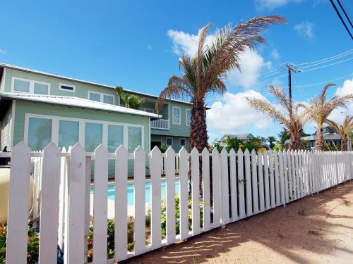 Beach Club (clubhouse 4) Home