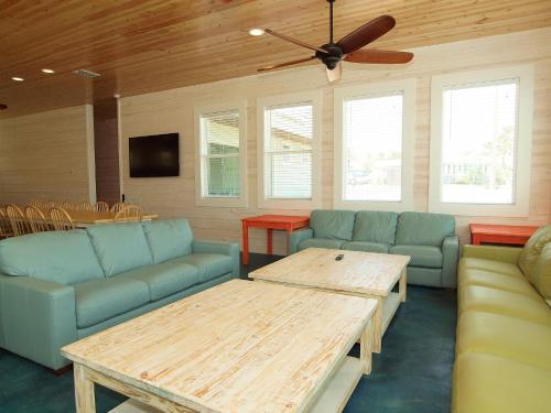 Beach Club (clubhouse 4) Home