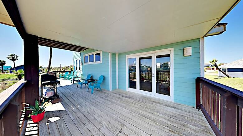121 12th Street - Three Bedroom Home