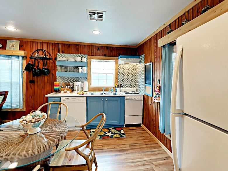 Sunrise Cabana - Two Bedroom Home