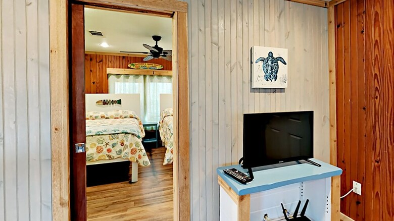 Sunrise Cabana - Two Bedroom Home