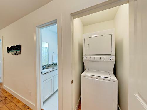 The Commons 601 - Three Bedroom Townhome