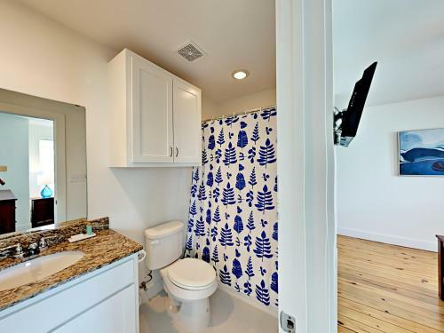 The Commons 602 - Three Bedroom Townhome