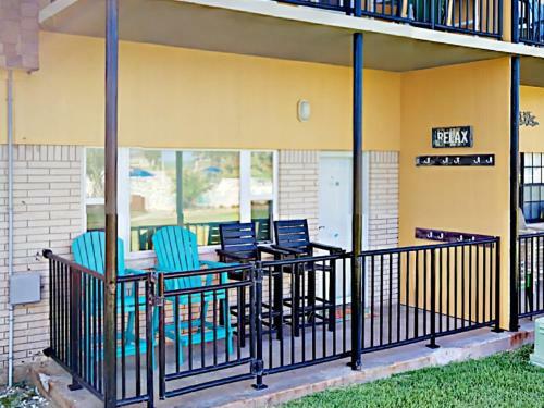 41ir: Beach Retreat - Three Bedroom Home