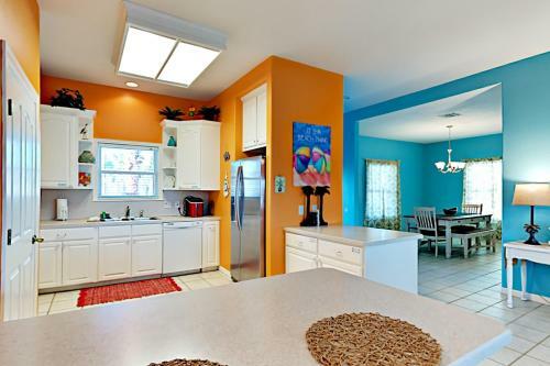 Beachy Keen - Five Bedroom Home