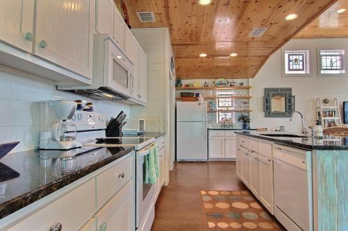 Sea Lily Vw39 Home