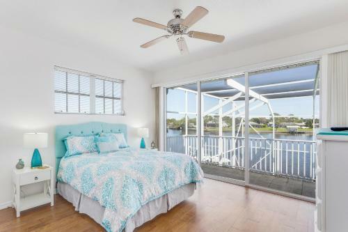Lake View Retreat