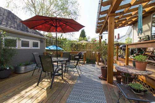 Hostal Everett Street Vacation Rentals