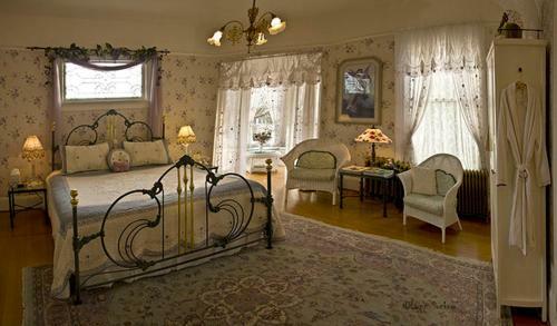 Hostal Lion And The Rose Victorian Guest House