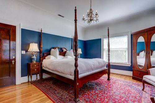 Bed & Breakfast Portland's White House