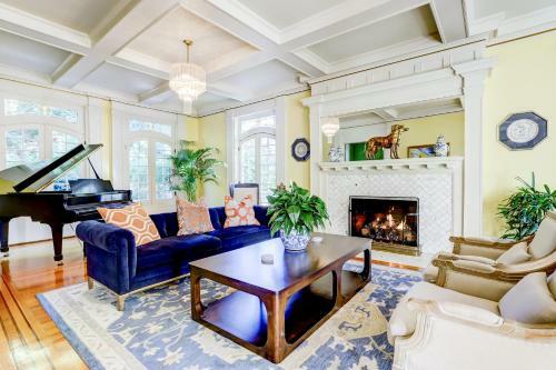 Bed & Breakfast Portland's White House