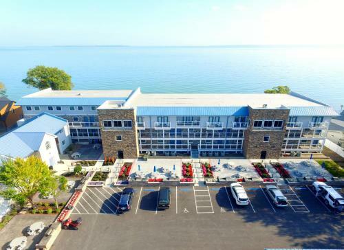 Put-in-bay Waterfront Condo #109