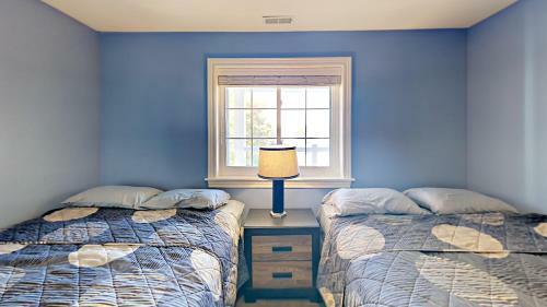 Put-in-bay Waterfront Condo #201