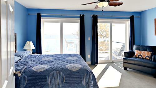 Put-in-bay Waterfront Condo #201