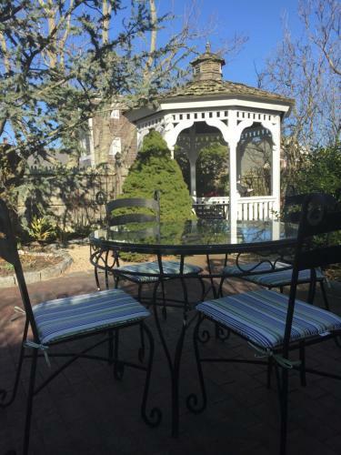 Posada Secret Garden Inn