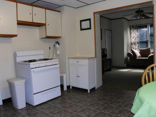 Pleasant Valley Apartment
