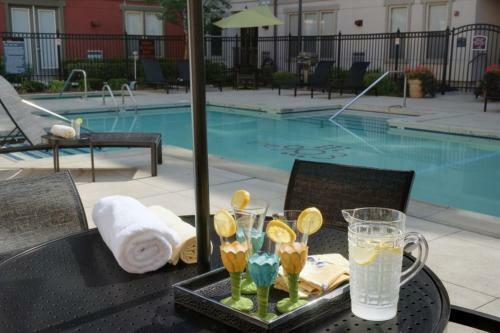 Apartamentos Bluebird Suites In Downtown Providence
