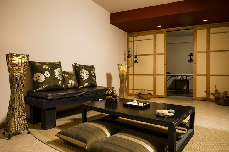 Sol Array�n Hotel Y Spa