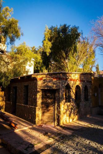 Waira Hostel-camping